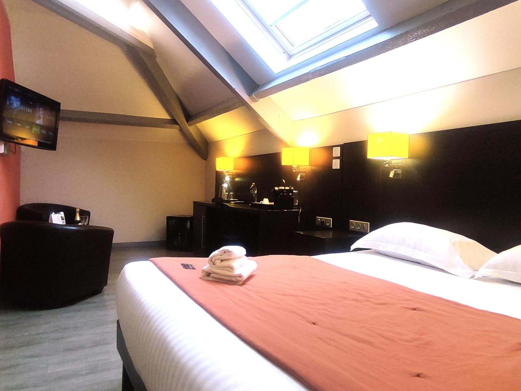 Contact Be Guest Sud Hotel 3*