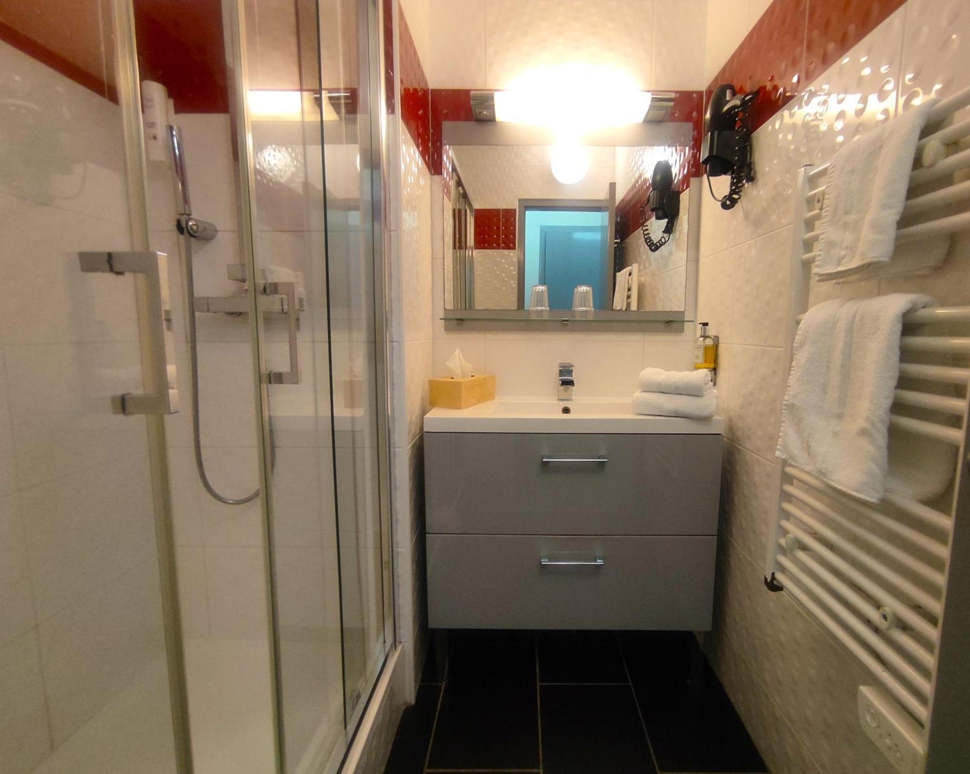 Contact Be Guest Sud Hotel Limoges